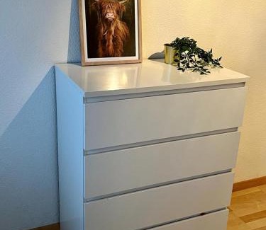 Oberlunkhofen Casa | Helles Zimmer mit eigener Dusche WC