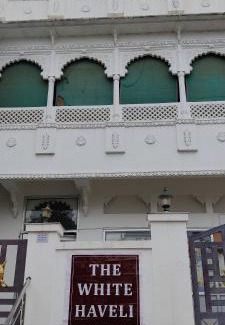 Central Area Hotel | The white haveli