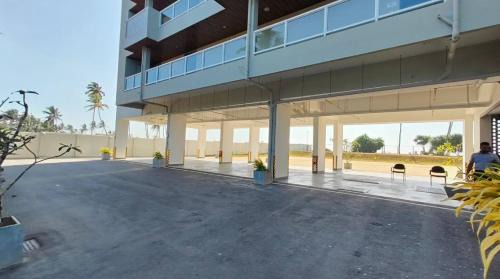 Uswetakeiyawa Apartamento | Oceanview Apartment in Wattala, Gorgeous sunset view of the West coast