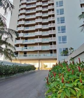 Uswetakeiyawa Apartamento | Oceanview Apartment in Wattala, Gorgeous sunset view of the West coast