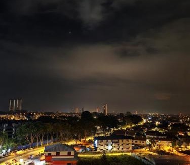 Klebang Kechil Apartamento | GX Homestay Melaka 8Pax Botanic Suite, Skyline City View