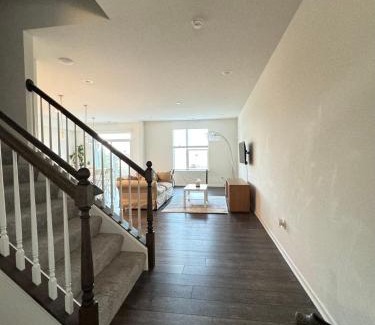 Fox Valley Casa | Townhome in Aurora