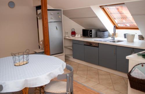 Kaposvar Apartamento | Kecelhegyi Vendégház