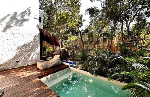 Soliman Bay Apartamento | Two Story Bungalow Oasis: 2BR, 2BA by Mayan Host