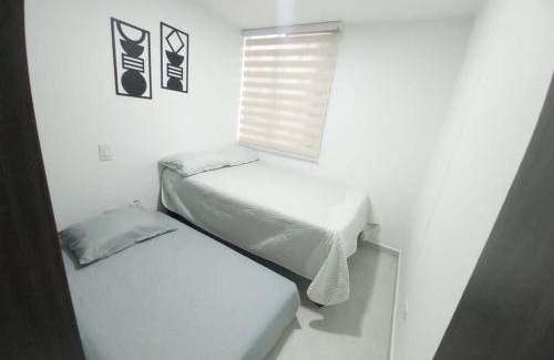 Cali Apartamento | Lovely Brand new 2 Bedroom Apartment!