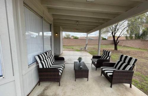 Glendale Casa | Spacious home 2.4 miles from Westgate Entertainment