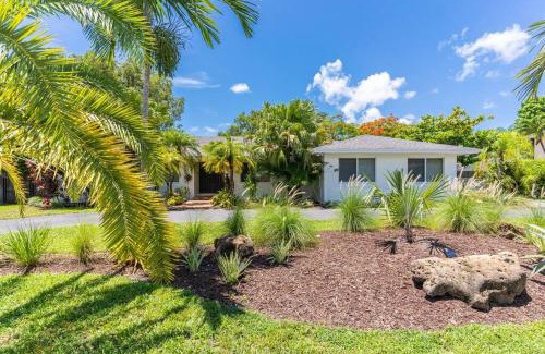 Palmetto Bay Villa | Peacock Villa Palmetto Bay