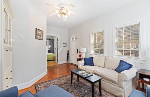 Cannonborough Elliotborough Casa | The Carriage House at Ashley Inn circa 1852 Just 4 Blocks To King