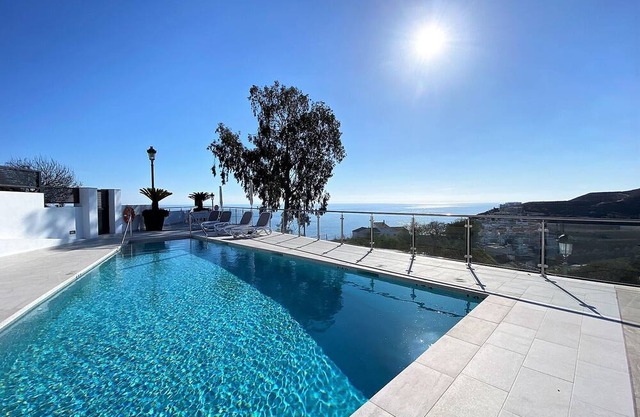 Balcon del Mar Seaview 114 by Casasol