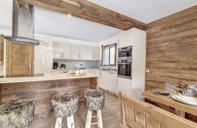 Chalet Saint-Martin-de-Belleville-Les Menuires, 4 dormitorios, 10 personas