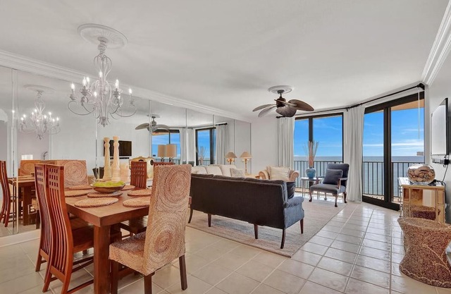 Px1410-Beachfront Condo w/ View & Pool, Sleeps 8