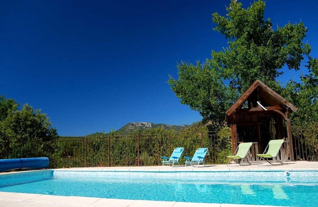 MAS DE LA SOURCE Zen Calm en Provenza verde Las vacaciones familiares ideales