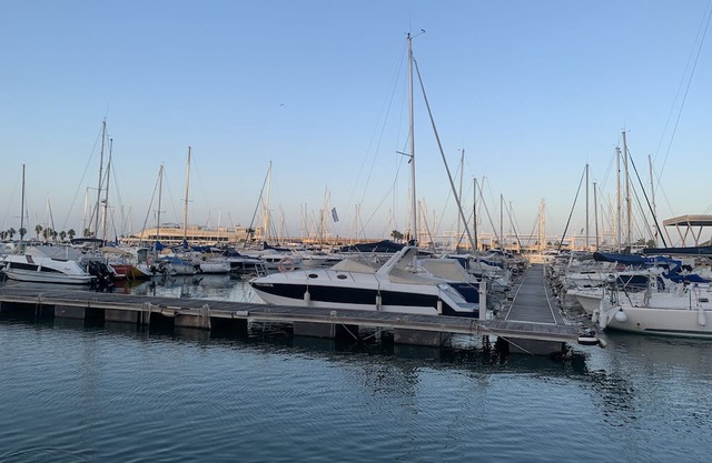 Apartamento "El Patio tus vacaciones en Denia" con piscina, Wi-Fi, A/C, terraza y jardín
