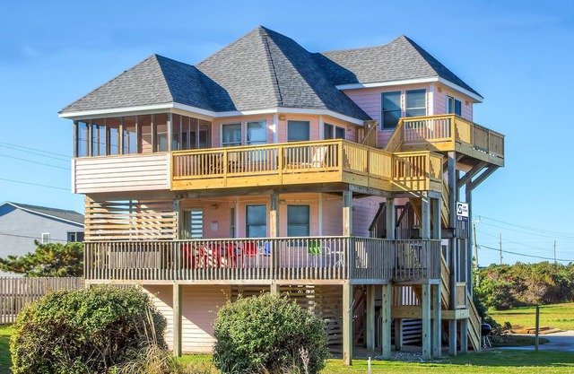 Casa de ensueño con vista al mar y piscina, jacuzzi, paseo marítimo a la playa, se admiten perros