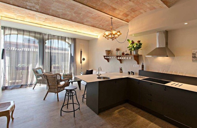 Picapedrer, con acceso a la piscina interior