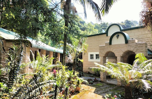 Garden of Eden Cottages and Guest House