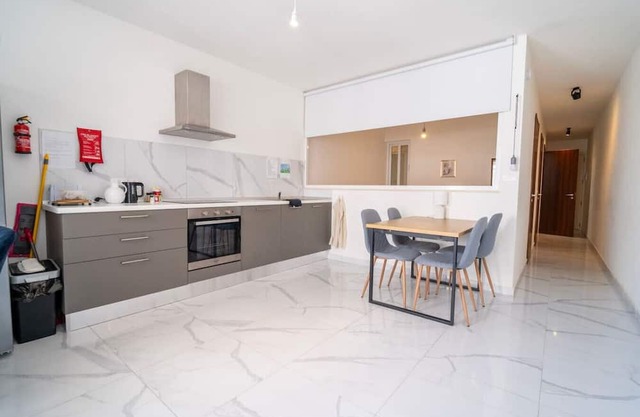 Cozy Apartment With Balcony in Xlendi Bay Gozo