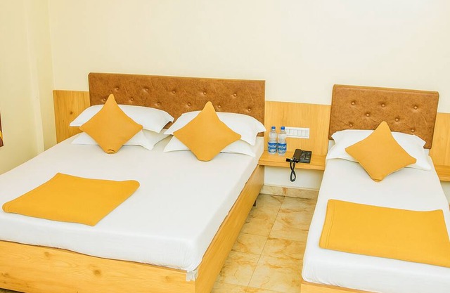 Hotel Radhika