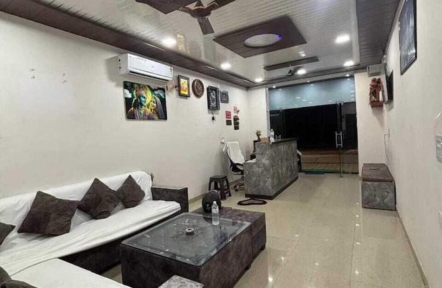SHUKLA HOTEL