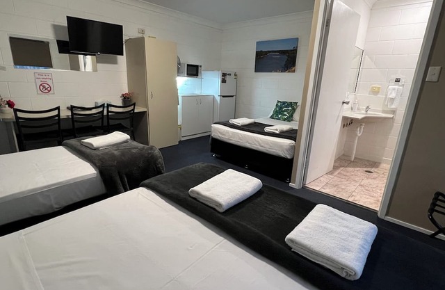 Spanish Lace Motor Inn