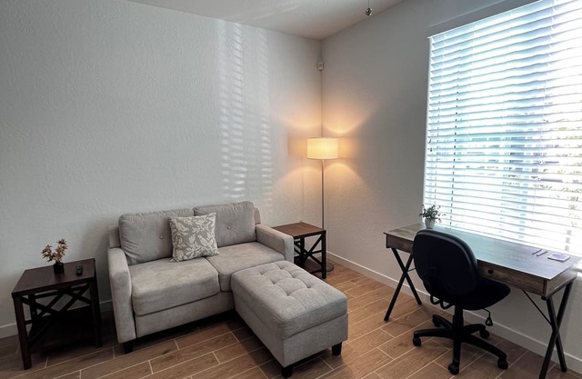 Charming studio in Clovis, CA