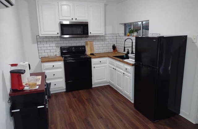 Granite Retreat East 2 Story - 2 Bedroom 1 Bathroom Home