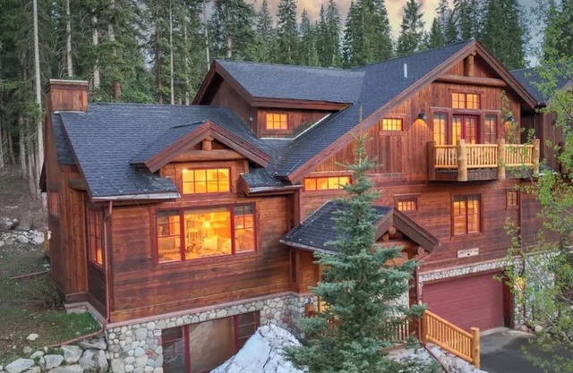 Amazing Mountain Home in Blue River-7 minutes from Breckenridge!