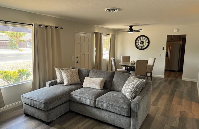 Cozy 2-bedroom house in charming Hemet