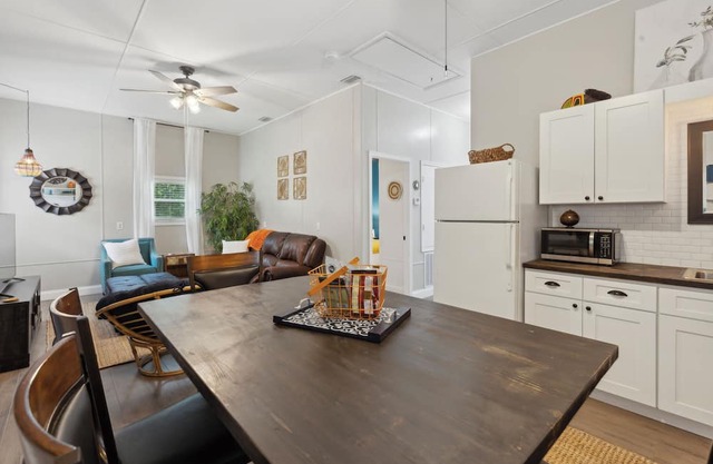 Cozy Guesthouse with Outdoor Oasis