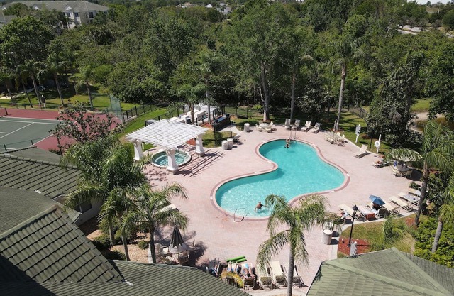 1 Bedroom 1 Bathroom Condo In Sarasota With Great Amenities