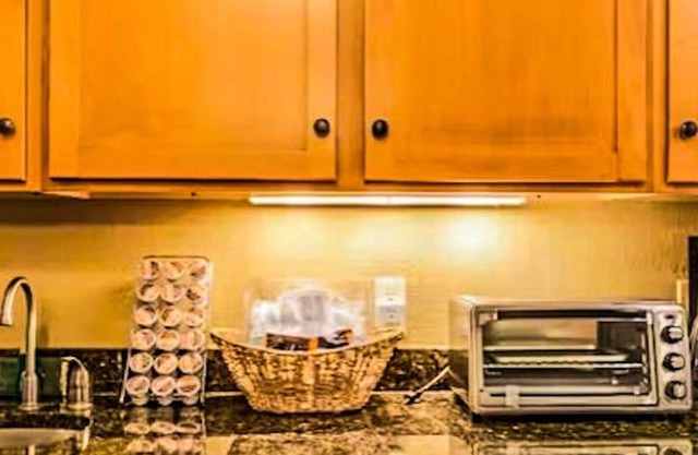 Lake views with every amenity! Indoor pool, hot tub, outdoor hot tub!