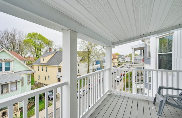 Boston Vacation Rental ~ 4 Mi to Fenway Park!