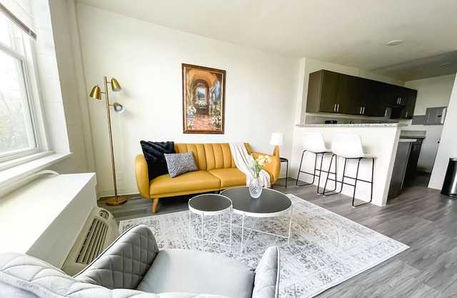 Sleepover: Luxurious 1BD/1BA + Gym - Cincinnati