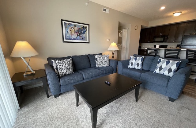 Newer build! M-A-R-Y-S-V-I-L-L-E!!!