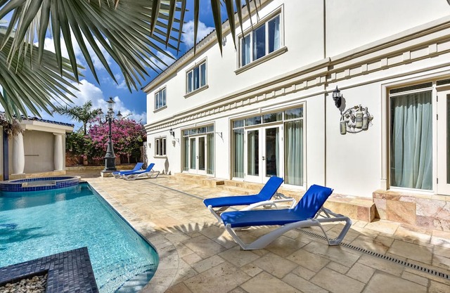 8 bedroom family friendly villa equipped for big & small groups, and its minutes