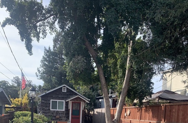 Cozy Benicia Cottage Downtown Benicia