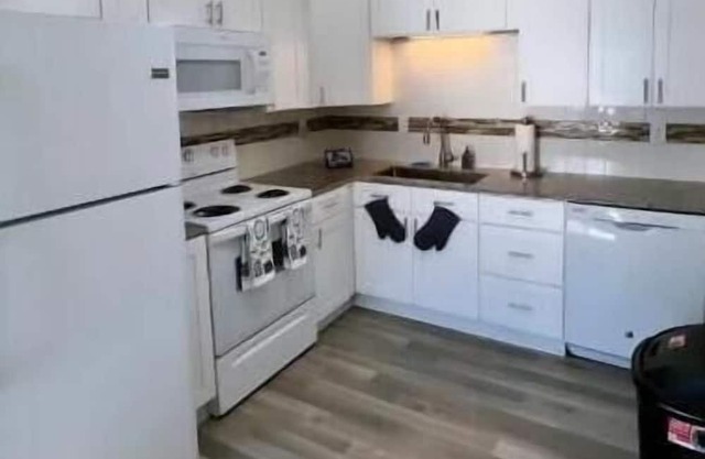 Delightful & Comfy Home