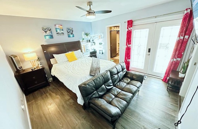 Cozy Bedroom w private bath in Mira Mesa