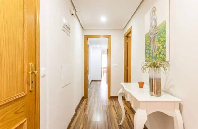 Piso ideal para familias, hasta 8 personas, fácil aparcar