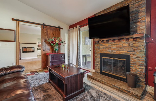 Ceres Home w/ Private Hot Tub, Fire Pit & Grill!