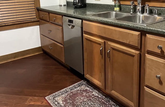 Drift Inn & Be Our Guest!