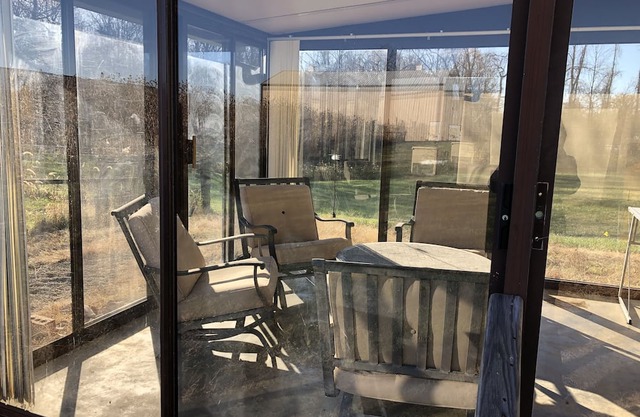 Close to Indiana University, many lakes & parks! Totally renovated farmhouse.