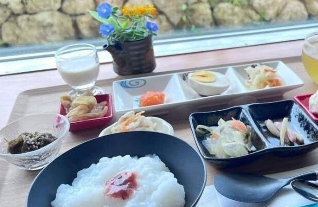 3rd floor JapaneseWestern style room Relax in a / Nanjo Okinawa