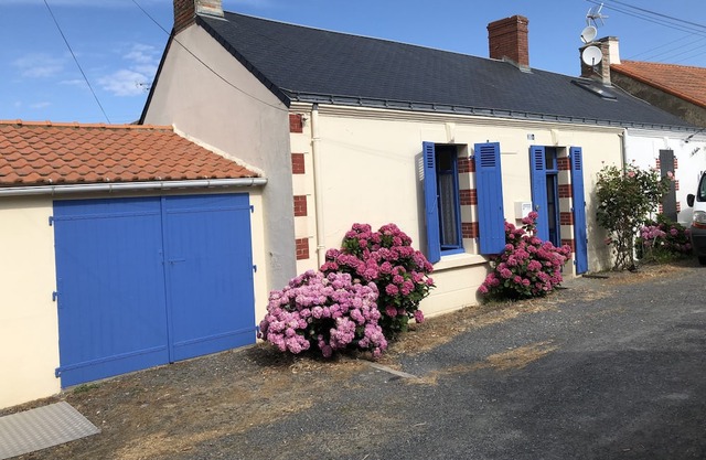 Maison de 2 Chambres, Quartier Boisvinet Tranquille & Familial,100m de la Plage