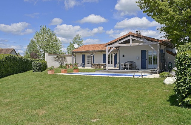 Villa con wi-fi, en un entorno natural