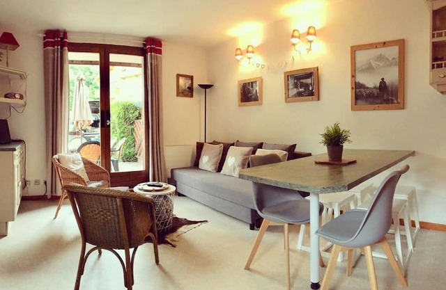Centro estación, terraza, tv, local para esquís, 45m², Valloire