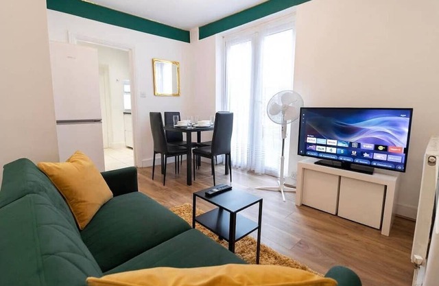 Casa-Baño privado-De Lujo-Vista al Jardín