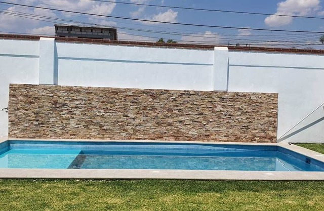 Bonita Casa con Alberca.