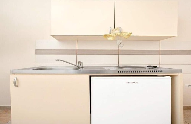 Perfect Budva Stay Near the Sea & Aqua Park - Duplex Studio 1/3 2