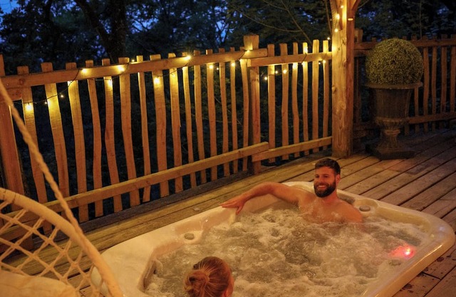 Domaine de Pech et Lafon. Cabanes avec SPA privatif